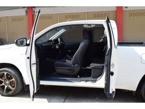 Toyota Hilux Revo 2.4 ( ปี 2017 ) SMARTCAB J Pickup MT รูปที่ 3